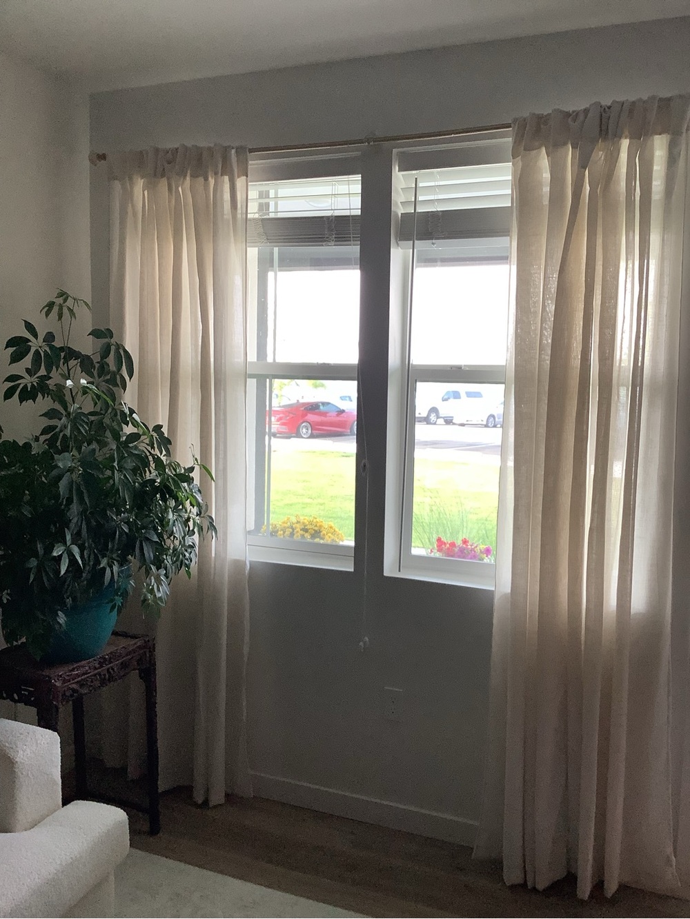 Beautiful Linen Flax Drapes 2 Panels 95” Long NWT